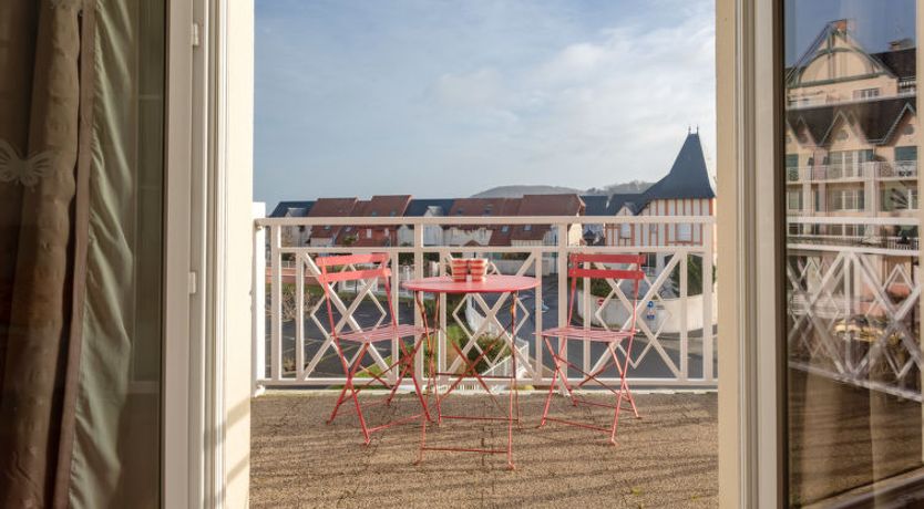 Photo of Le Manoir Apartment 2