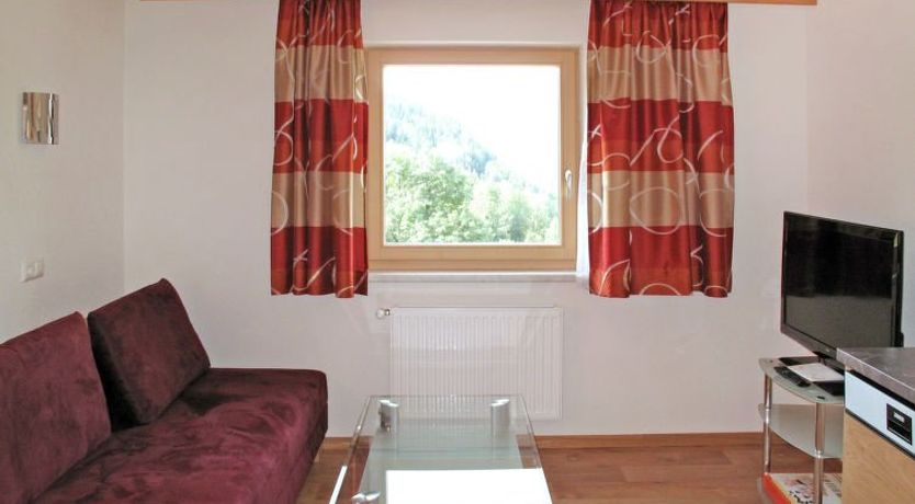 Photo of Alpenherz Apartment 2