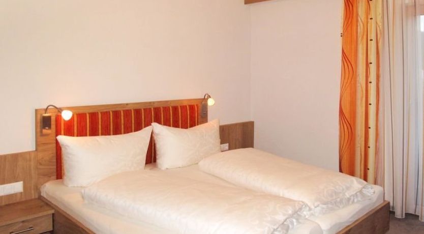 Photo of Alpenherz Apartment 2