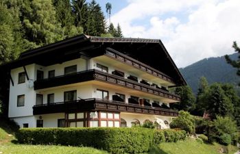 Edelweiss Apartment 4 Holiday Home