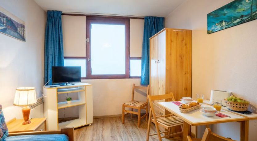 Photo of Vostok Zodiaque Apartment 73