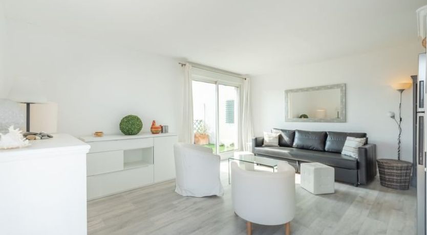 Photo of Turquoise Apartment 8