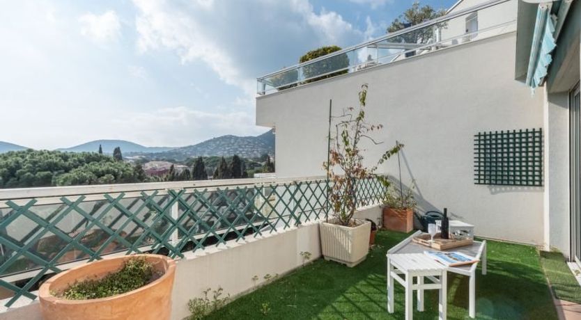 Photo of Turquoise Apartment 8