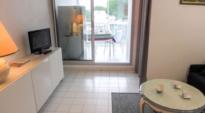 Photo of Les Flamants Roses Apartment 8