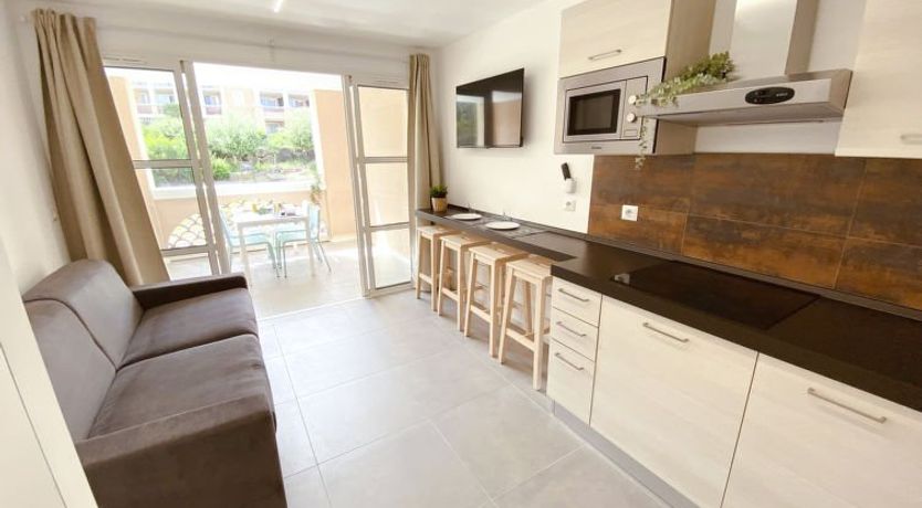 Photo of L'Esquinade (J2 206) Apartment 64