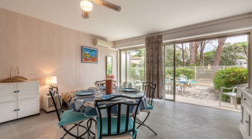 Photo of De la Plage Apartment 4