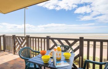 Cabourg Beach Apartment 4 Apartment