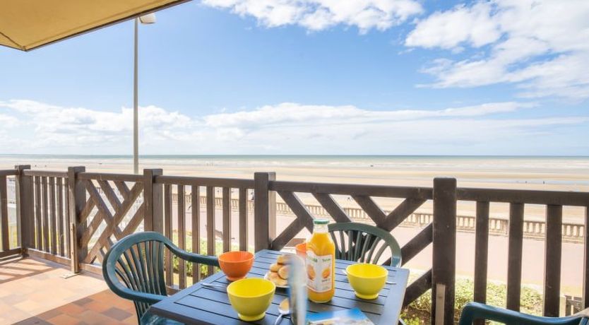 Photo of Cabourg Beach Apartment 4