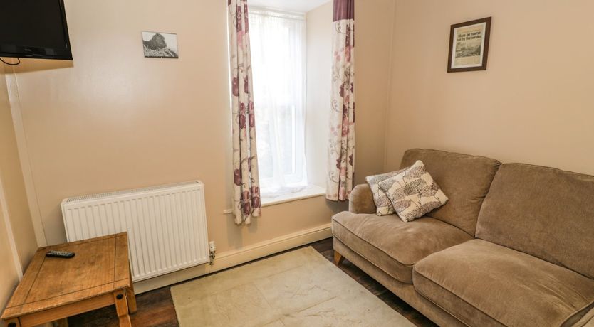 Photo of Halford Hill