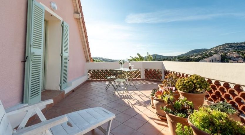 Photo of Castel Haussmann Apartment 2