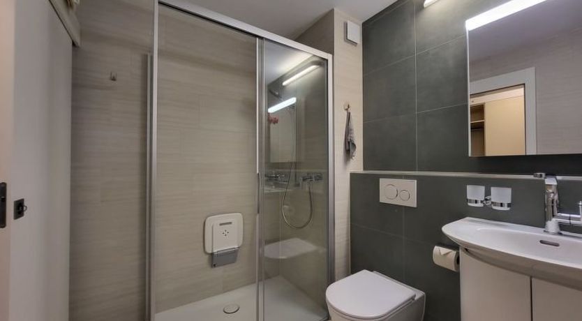 Photo of Residenza Parcolago Apt 018 mit Garten Apartment 29