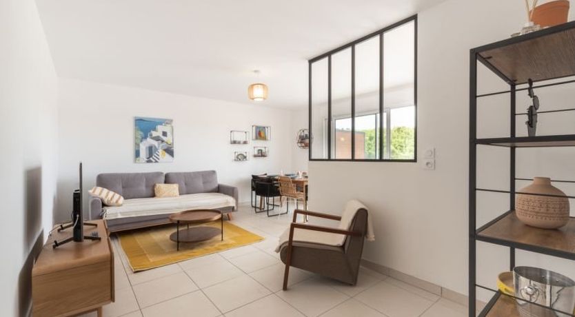 Photo of Eden Riviera