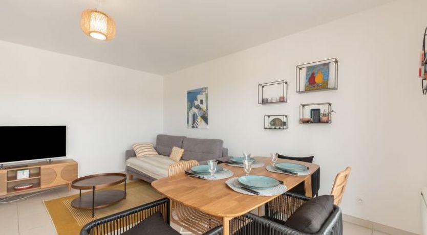 Photo of Eden Riviera