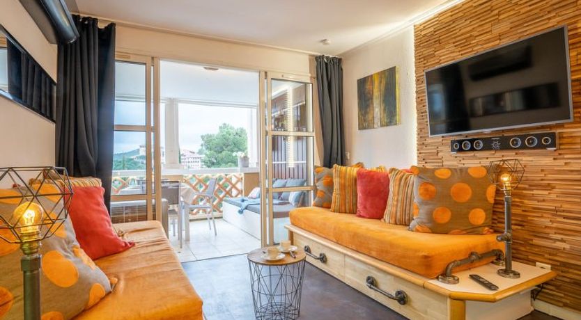 Photo of L'Esquinade (J4236) Apartment 6