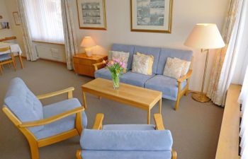 Promenade (Utoring) Apartment 74 Holiday Home