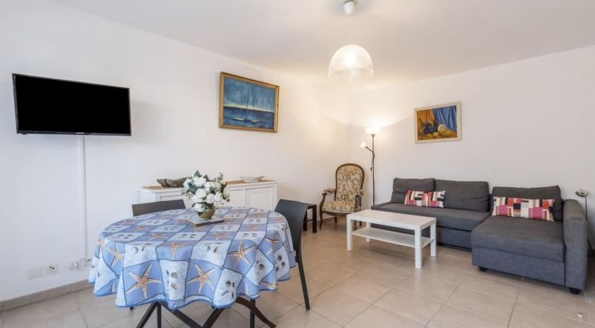 Photo of Beau Rivage Apartment 2