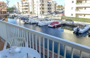 Les Marines de Port Canet Apartment 4 Apartment