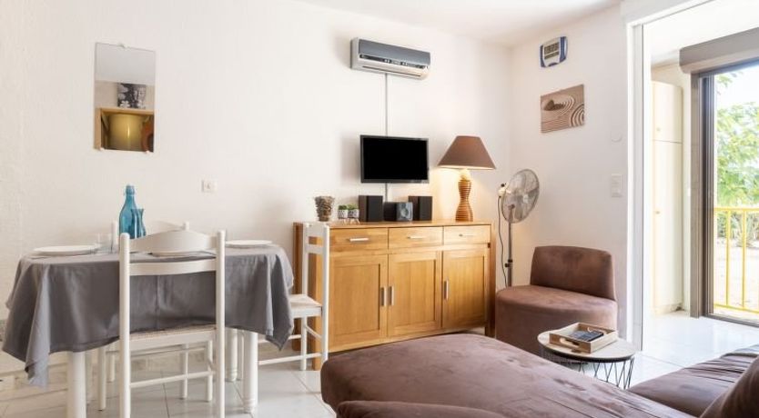 Photo of Palm Beach Apartment 10