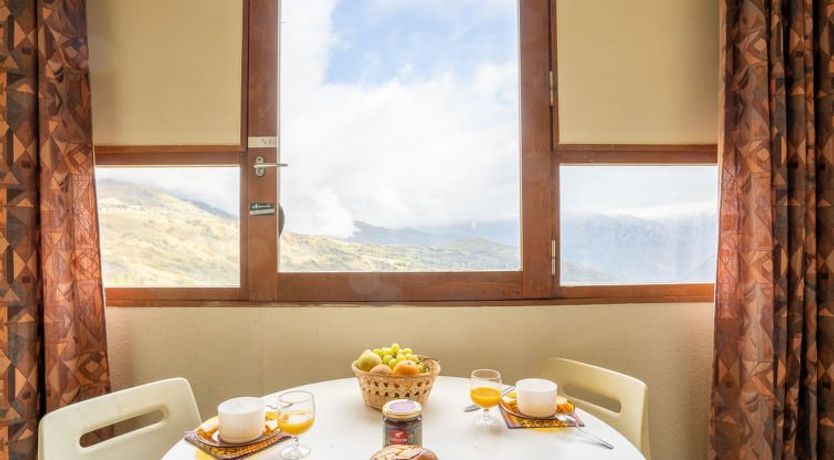 Photo of Vostok Zodiaque Apartment 34