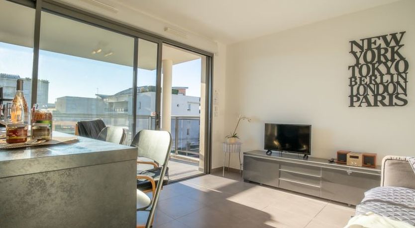 Photo of Rive Gauche