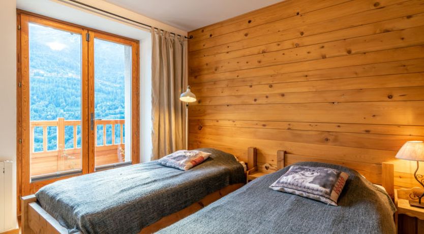 Photo of La Trace Blanche