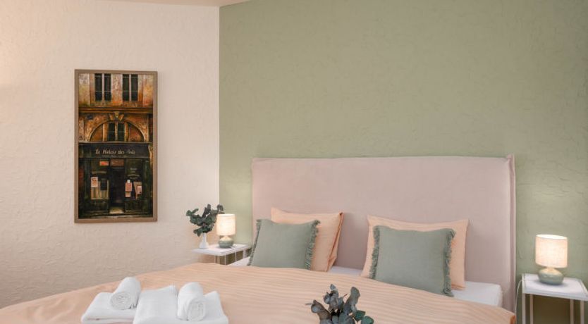 Photo of Double Room Classic Apartment 8