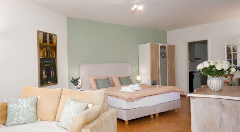 Photo of Double Room Classic Apartment 8