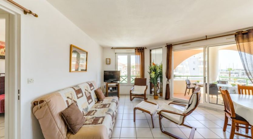 Photo of Bleu Marine Apartment 5