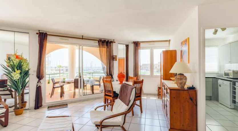 Photo of Bleu Marine Apartment 5