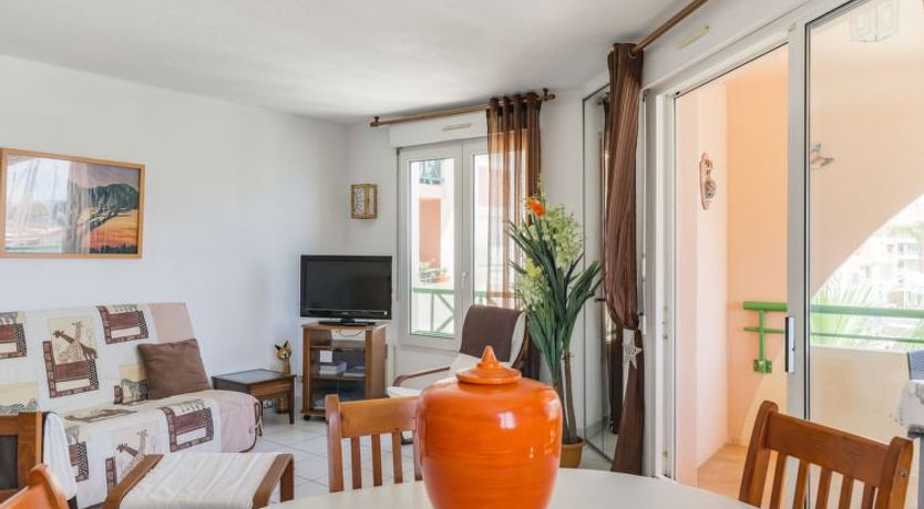 Photo of Bleu Marine Apartment 5