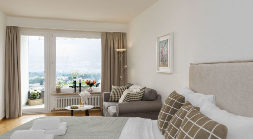Photo of Double Room Modern Apartment 11