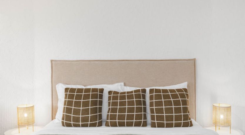 Photo of Double Room Modern Apartment 11