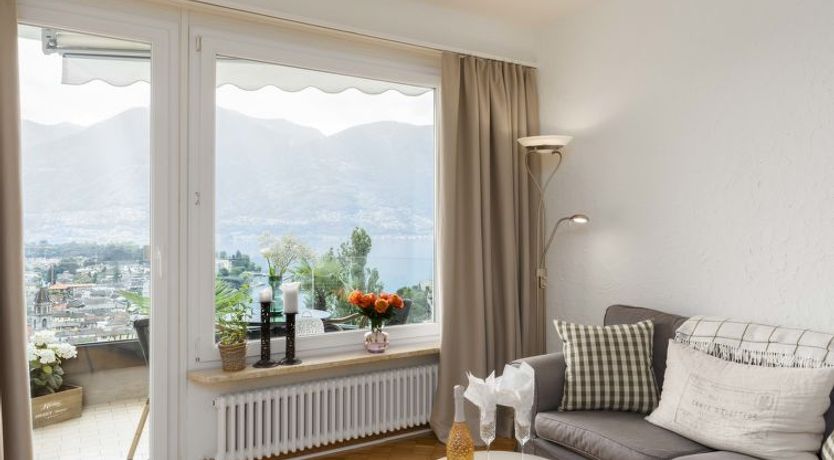 Photo of Double Room Modern Apartment 11