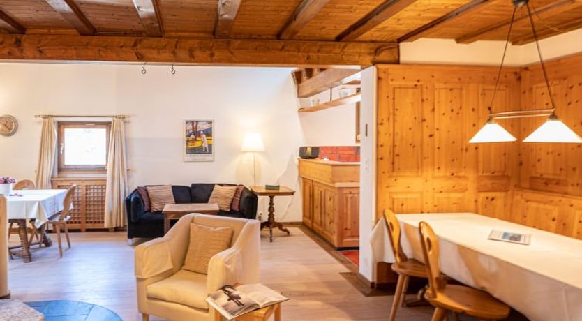 Photo of Chesa Cantieni Apartment 2