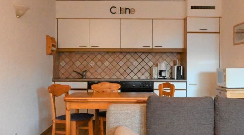 Photo of Caroubier 2