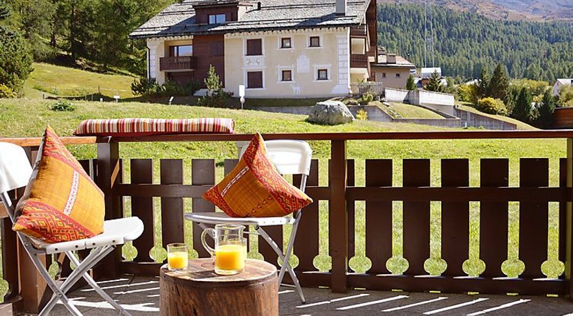 Photo of Chesa Linaria