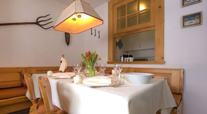 Photo of Chesa Linaria