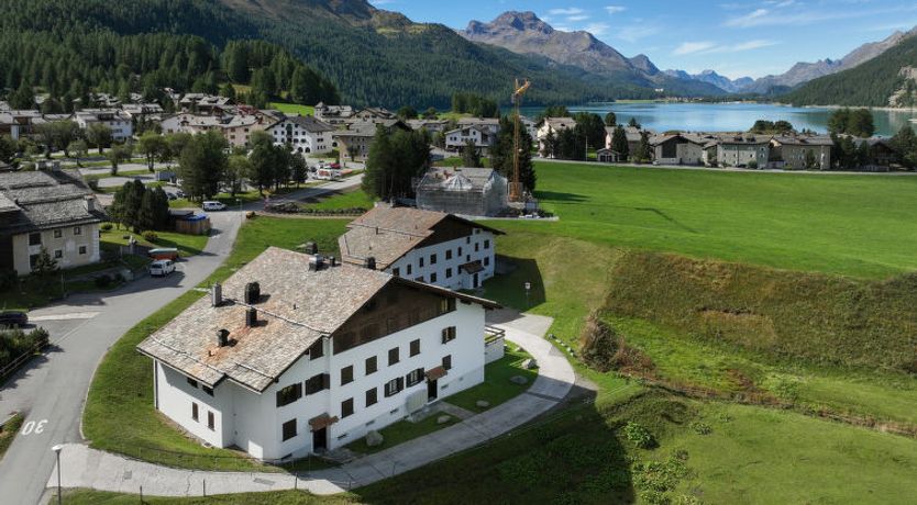 Photo of Chesa Linaria