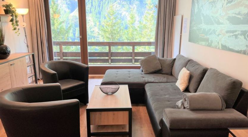 Photo of Top 49 Apartment 2