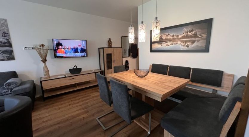 Photo of Top 49 Apartment 2