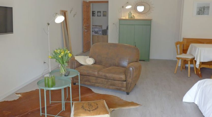 Photo of Chesa Bursella 21