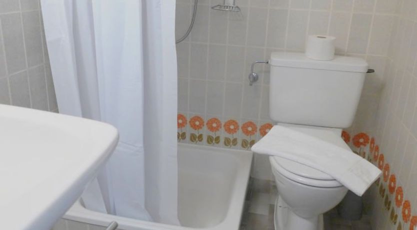 Photo of Chesa Bursella 21