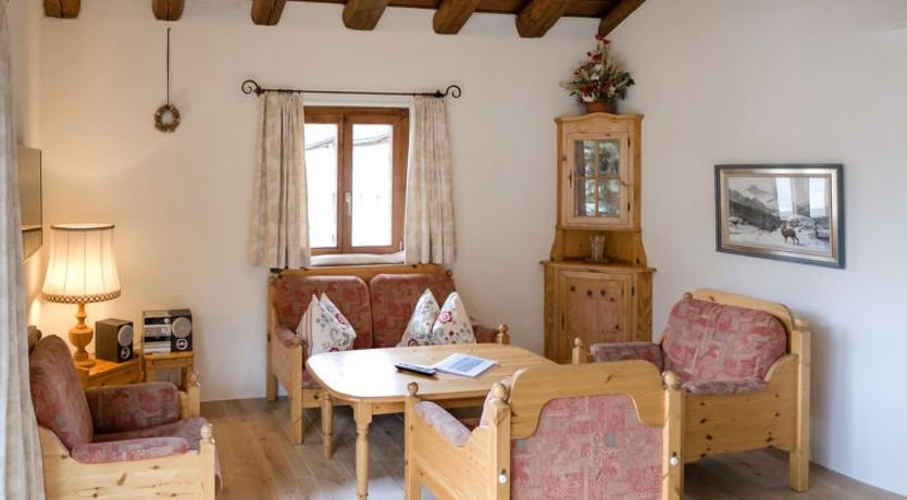 Photo of Chesa Chanella 5