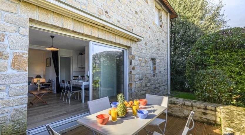 Photo of Océania II