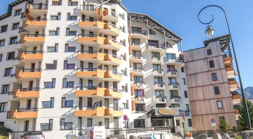 Photo of Médian 005 Apartment 2