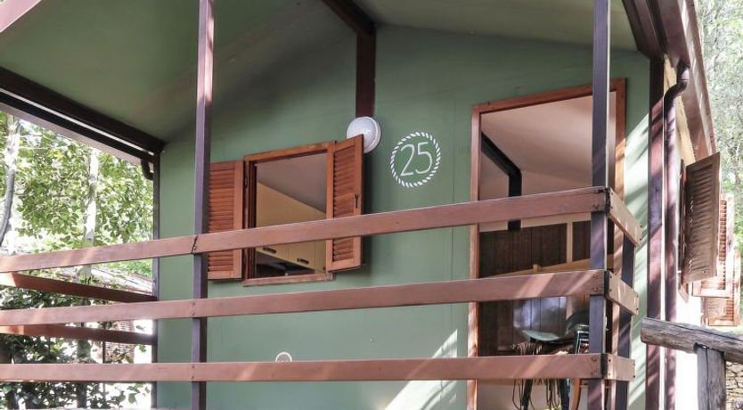 Photo of Bungalow B (AEG401) Holiday Home 2