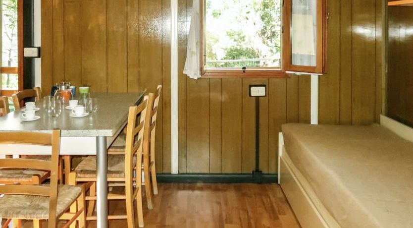 Photo of Bungalow B (AEG401) Holiday Home 2