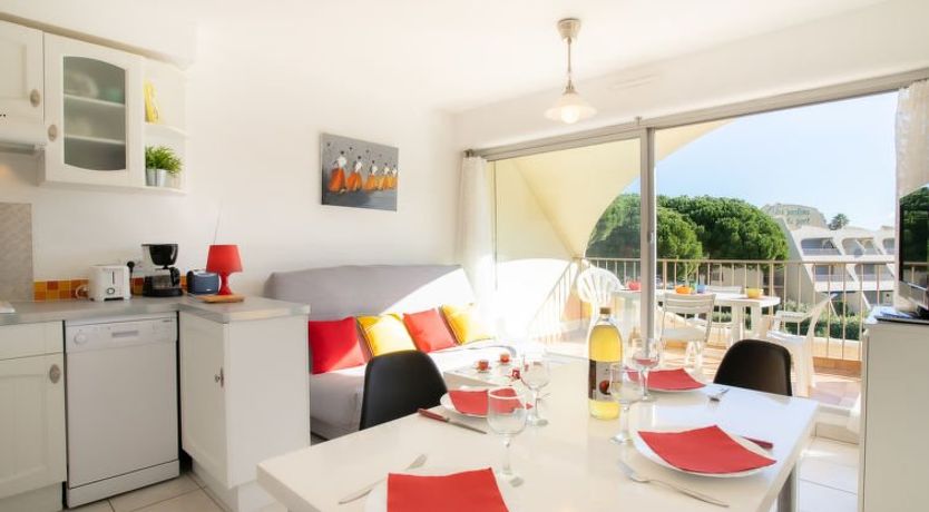 Photo of Le Grand Galion Apartment 2