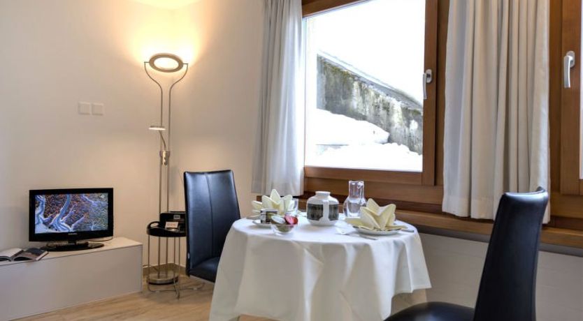 Photo of Chesa Munteratsch 311