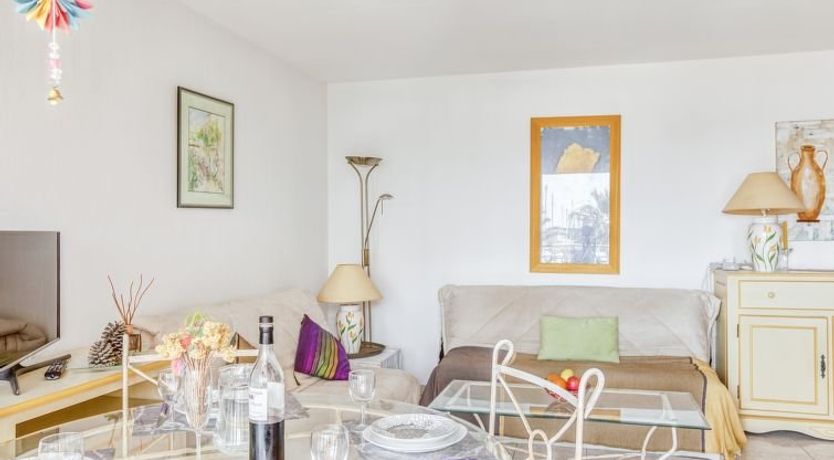 Photo of Royal Marine Apartment 5